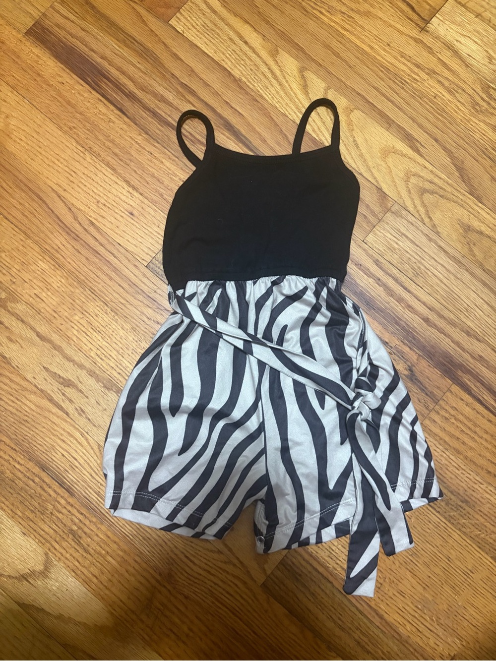 5/$20 Girls' Black & White Zebra Print Bodysuit Romper